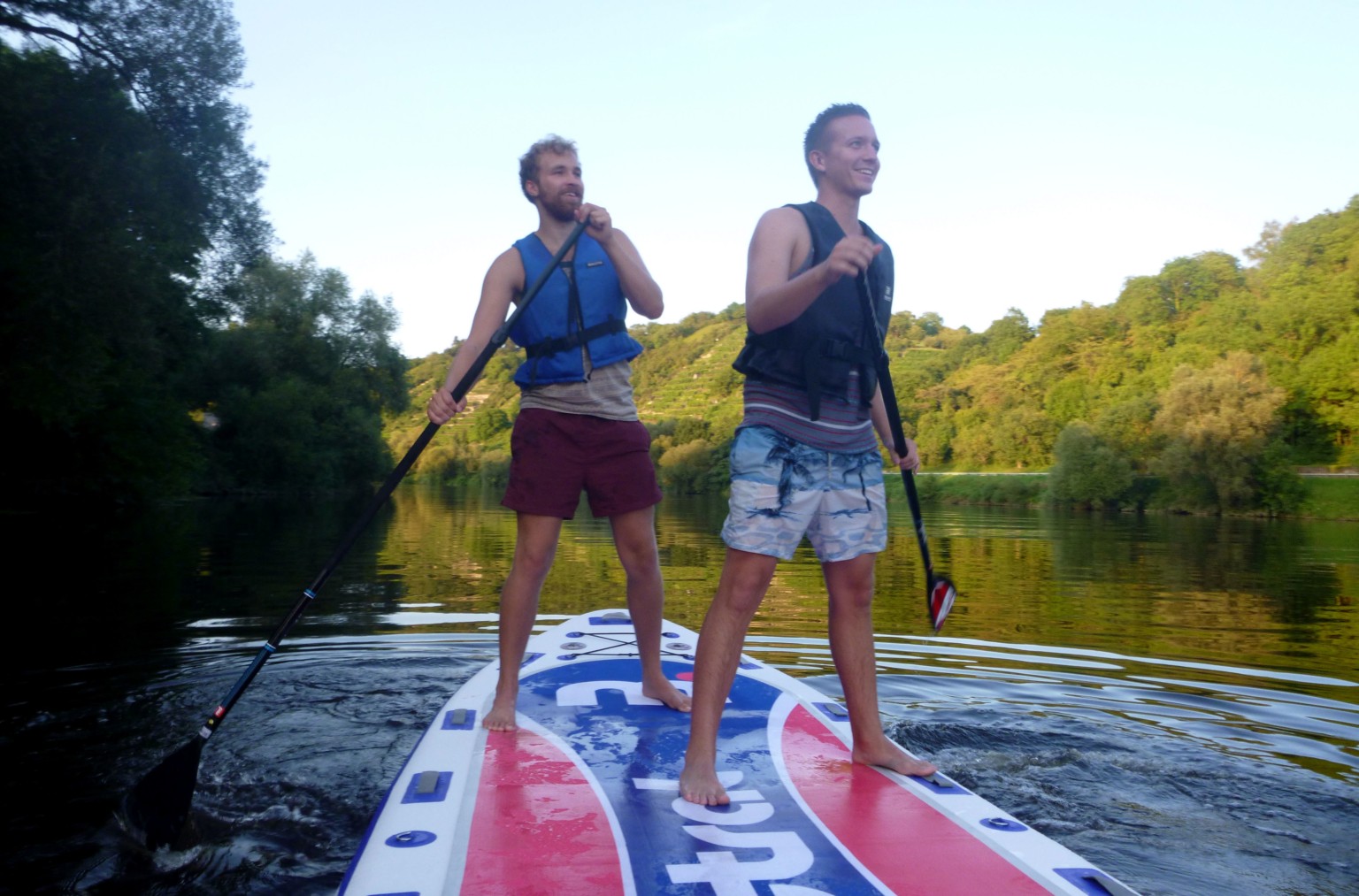 Stand Up Paddling SUP Touren und Verleih Die Zugvögel