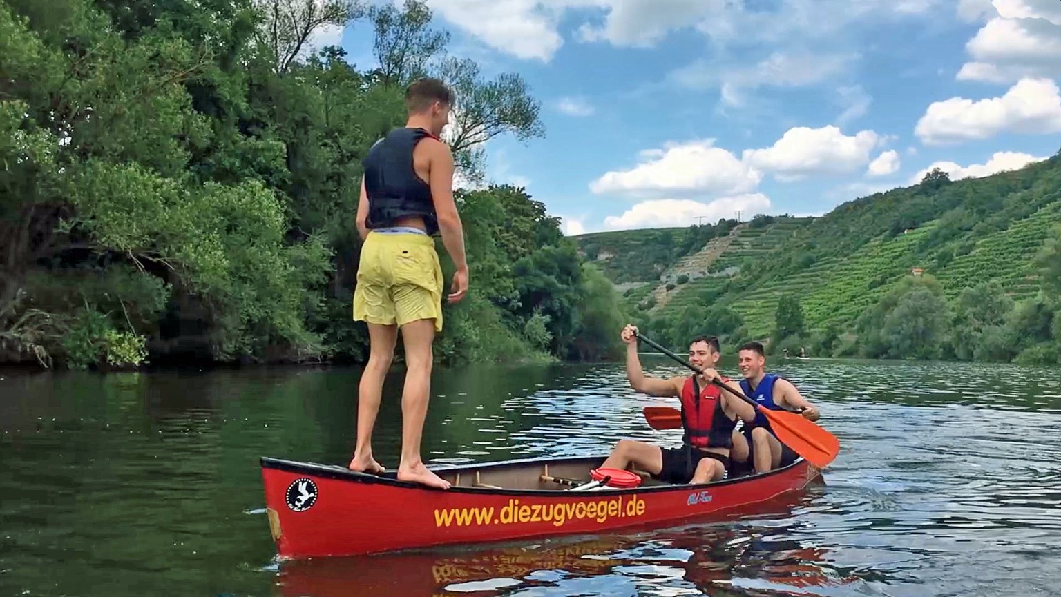 Teamevent Stuttgart Kanufahren und Stand Up Paddling Die Zugvögel