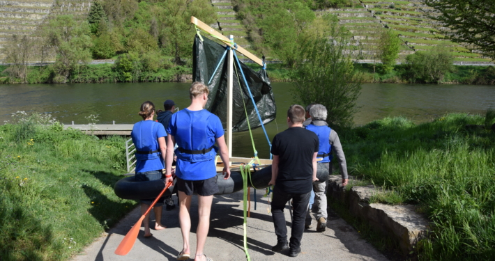 Floßbau Walheim Neckar Teamevent (20)